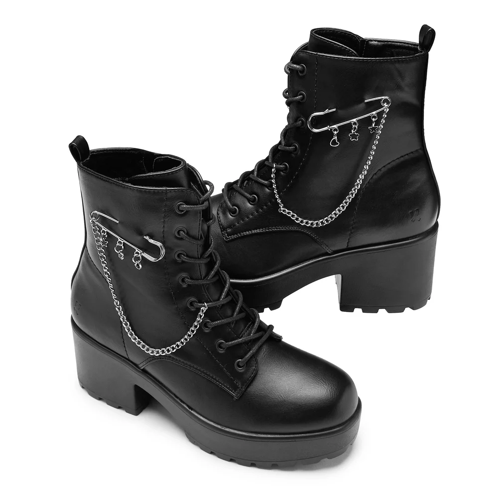 Salvius_Safety_Pin_Military_Lace_Up_Boots_Black_1